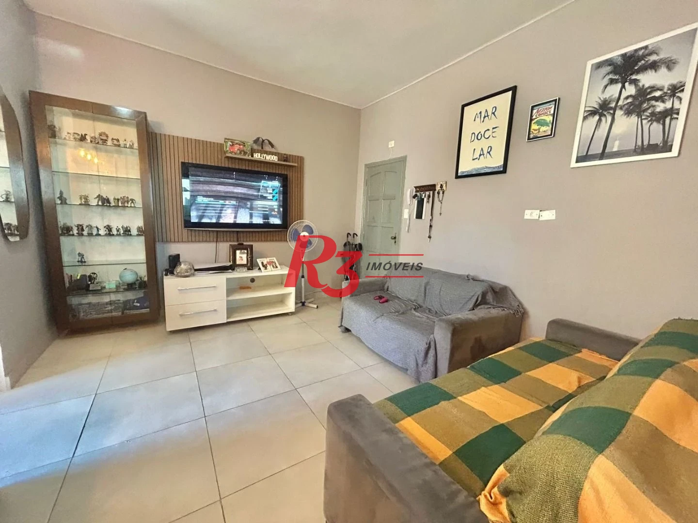 Apartamento com 1 dormitório para alugar, 57 m² por R$ 3.000,00/mês - Centro - São Vicente/SP