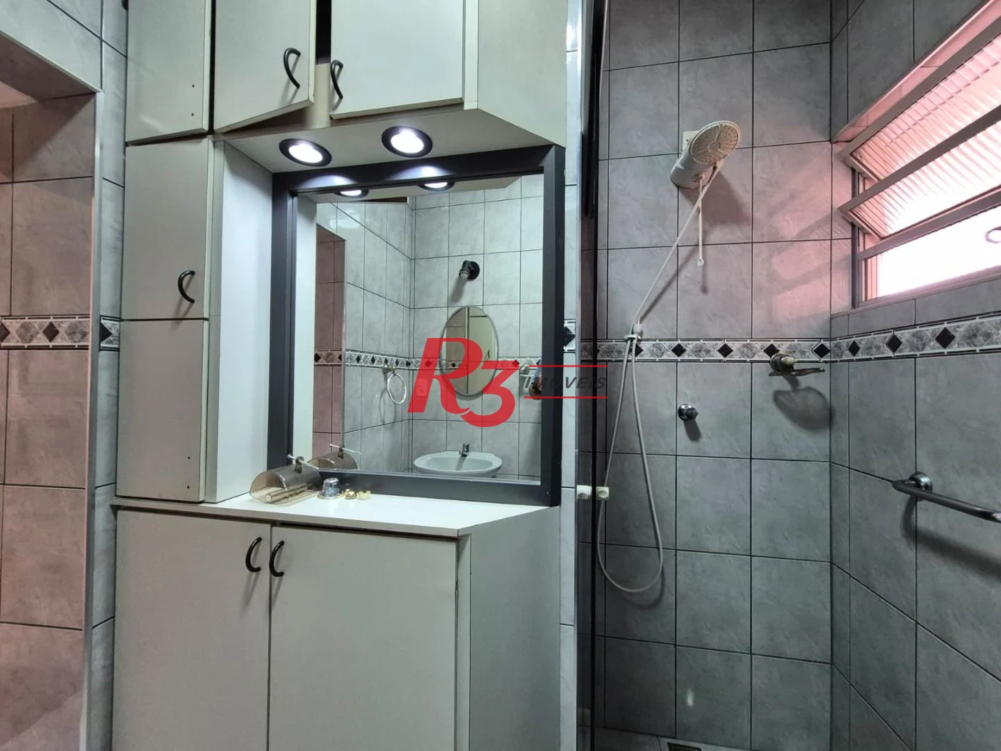 Apartamento para alugar, 152 m² por R$ 5.500,02/mês - Boqueirão - Santos/SP