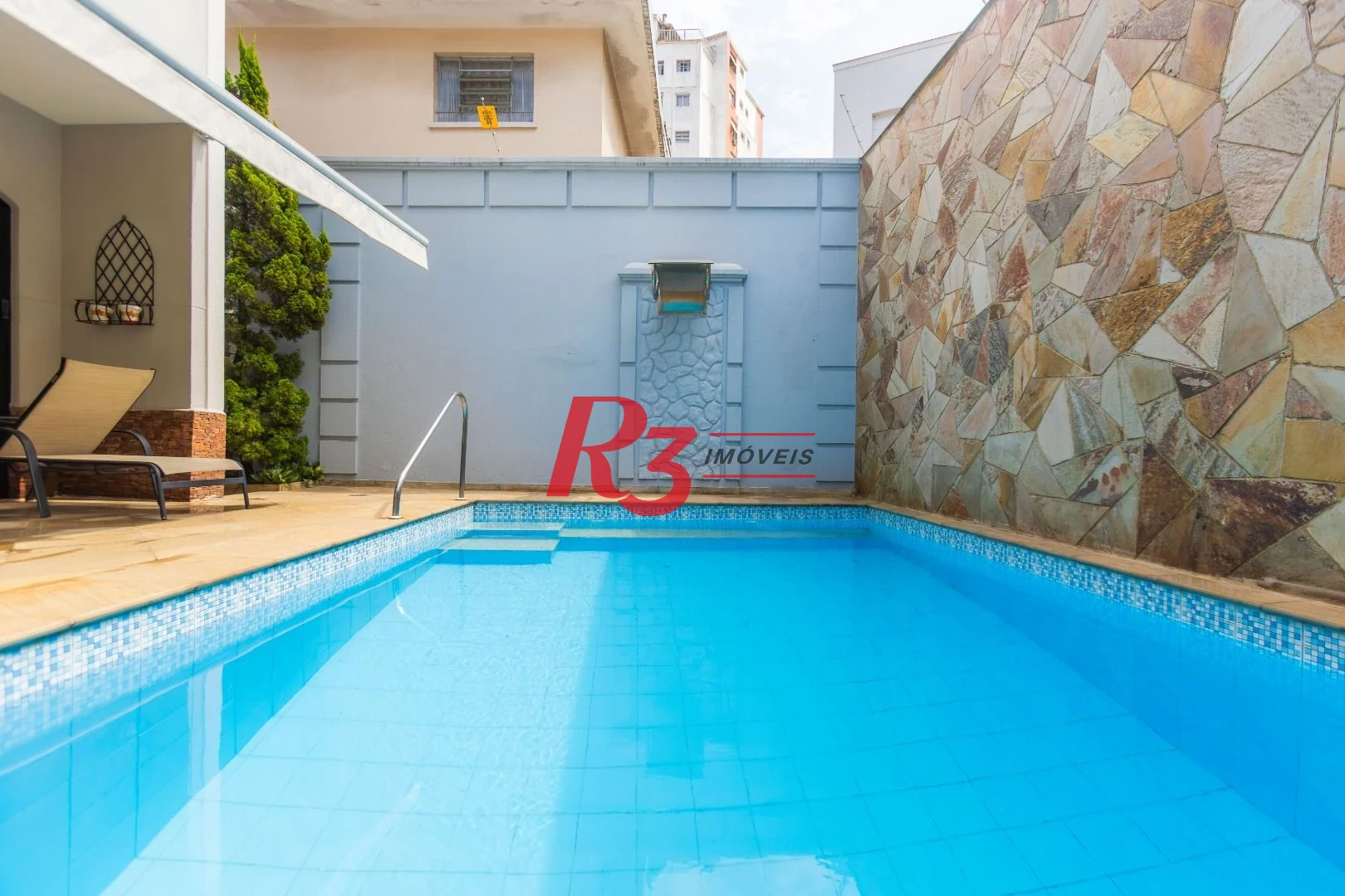 Casa com 4 dormitórios à venda, 303 m² por R$ 4.250.000,00 - Ponta da Praia - Santos/SP