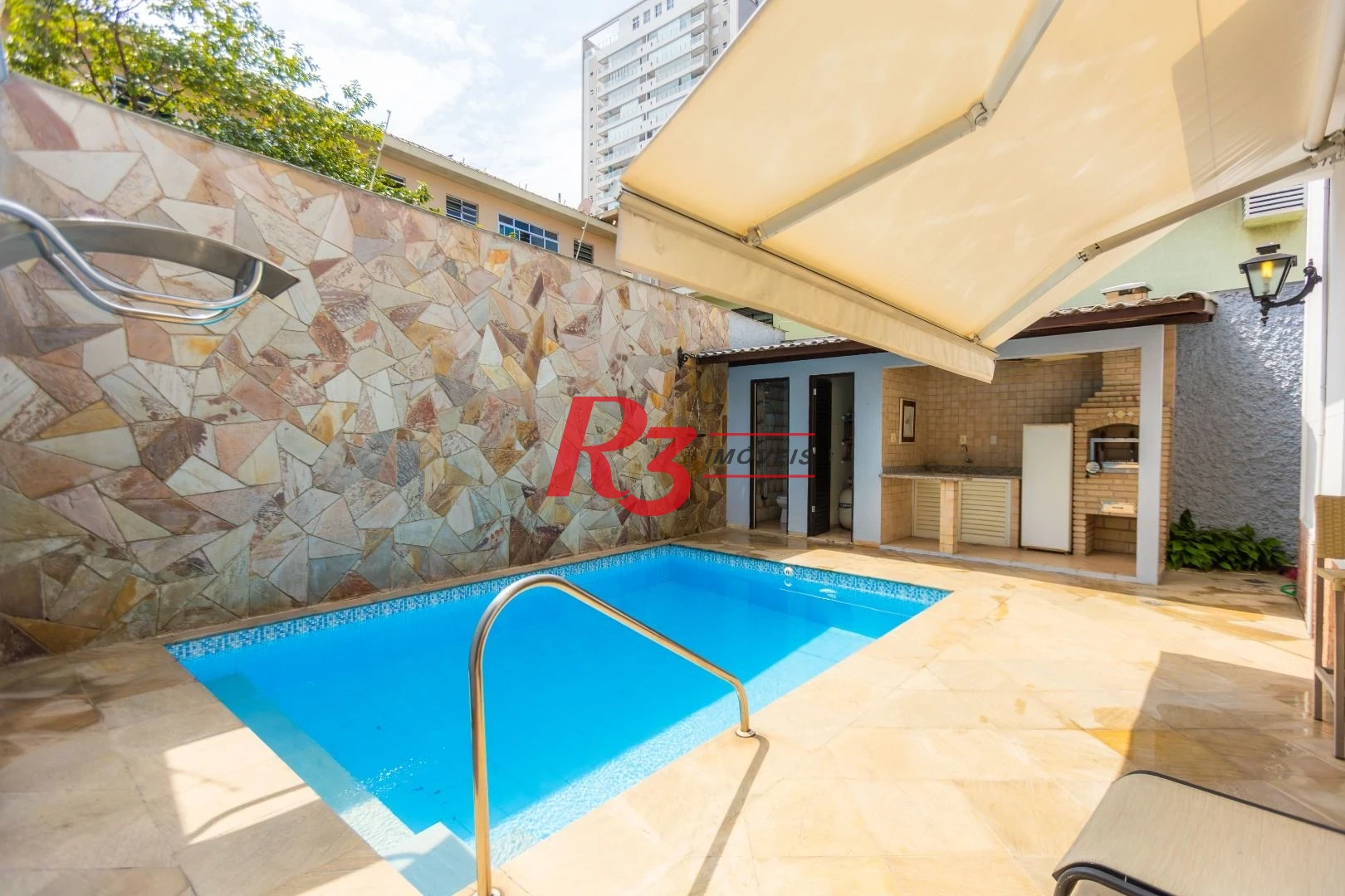 Casa com 4 dormitórios à venda, 303 m² por R$ 4.250.000,00 - Ponta da Praia - Santos/SP