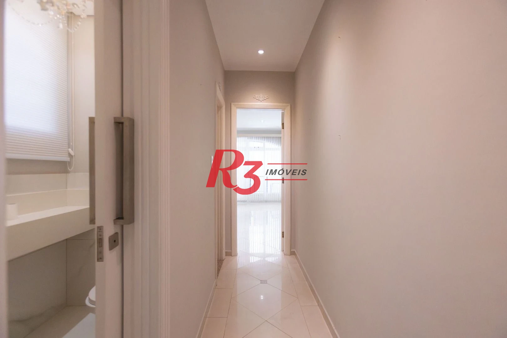 Casa com 4 dormitórios à venda, 303 m² por R$ 4.250.000,00 - Ponta da Praia - Santos/SP