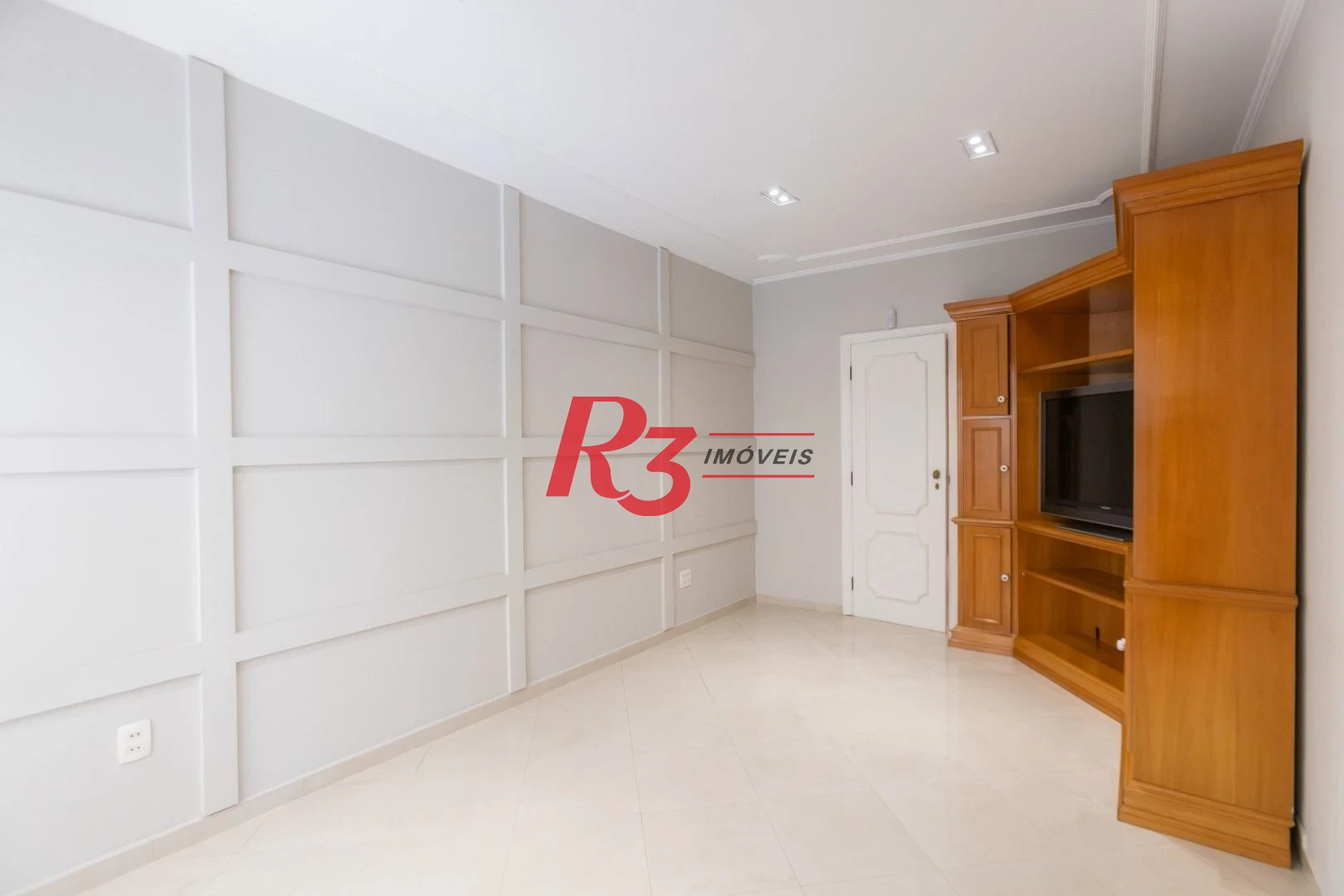 Casa com 4 dormitórios à venda, 303 m² por R$ 4.250.000,00 - Ponta da Praia - Santos/SP
