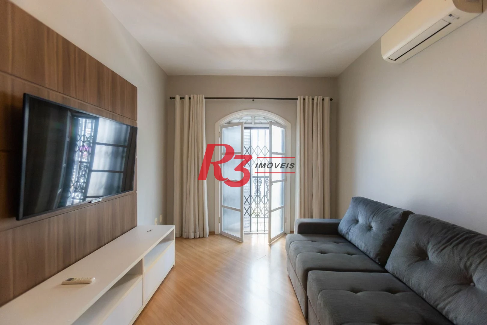 Casa com 4 dormitórios à venda, 303 m² por R$ 4.250.000,00 - Ponta da Praia - Santos/SP