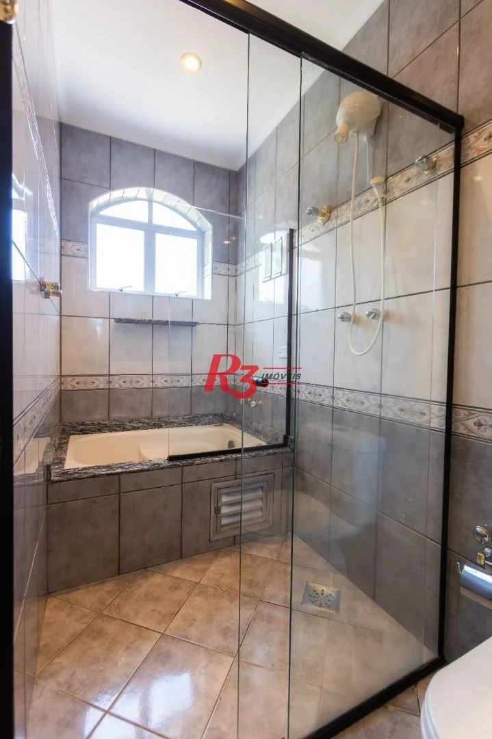 Casa com 4 dormitórios à venda, 303 m² por R$ 4.250.000,00 - Ponta da Praia - Santos/SP