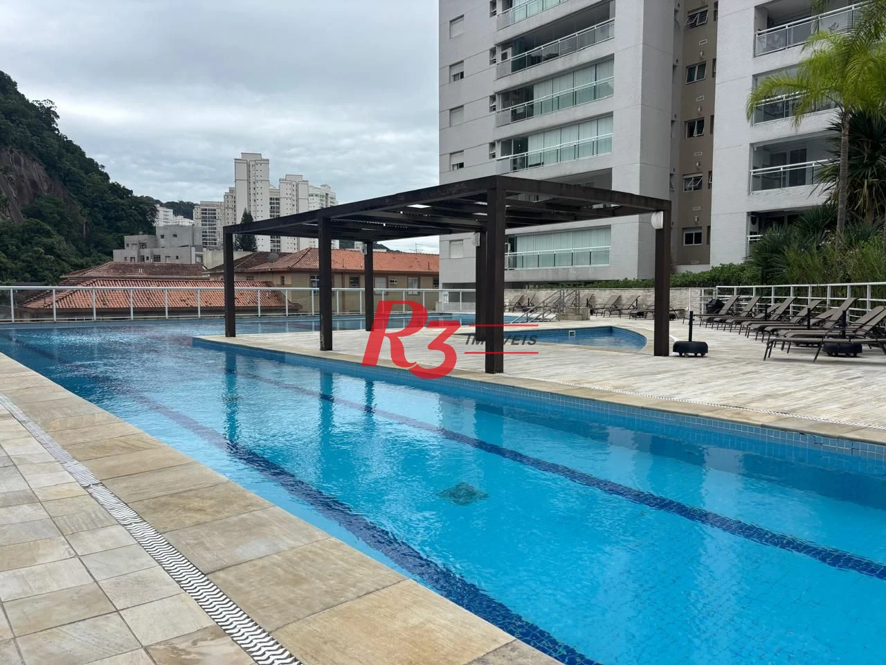 Apartamento com 3 dormitórios à venda, 98 m² por R$ 1.150.000,00 - Marapé - Santos/SP