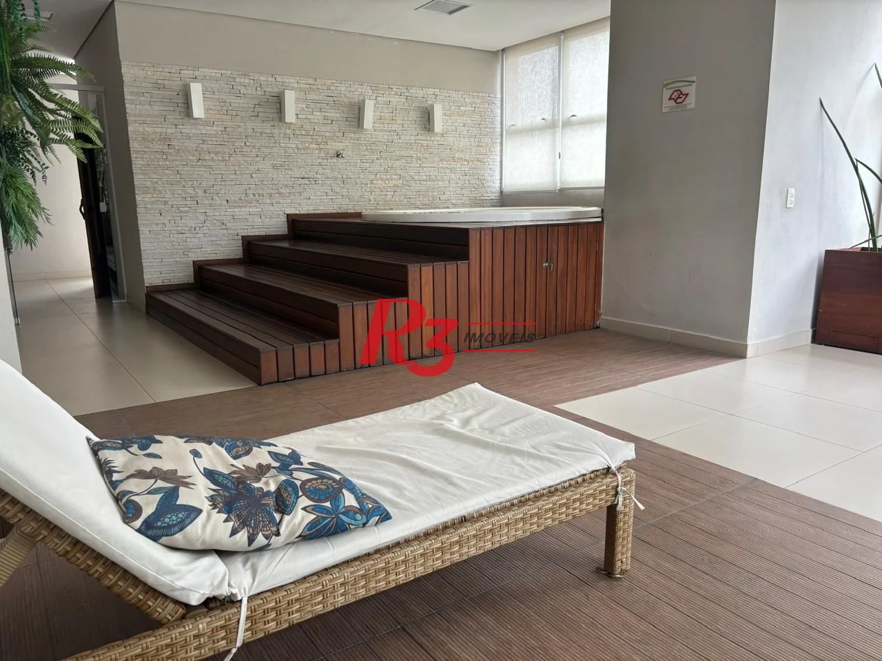 Apartamento com 3 dormitórios à venda, 98 m² por R$ 1.150.000,00 - Marapé - Santos/SP