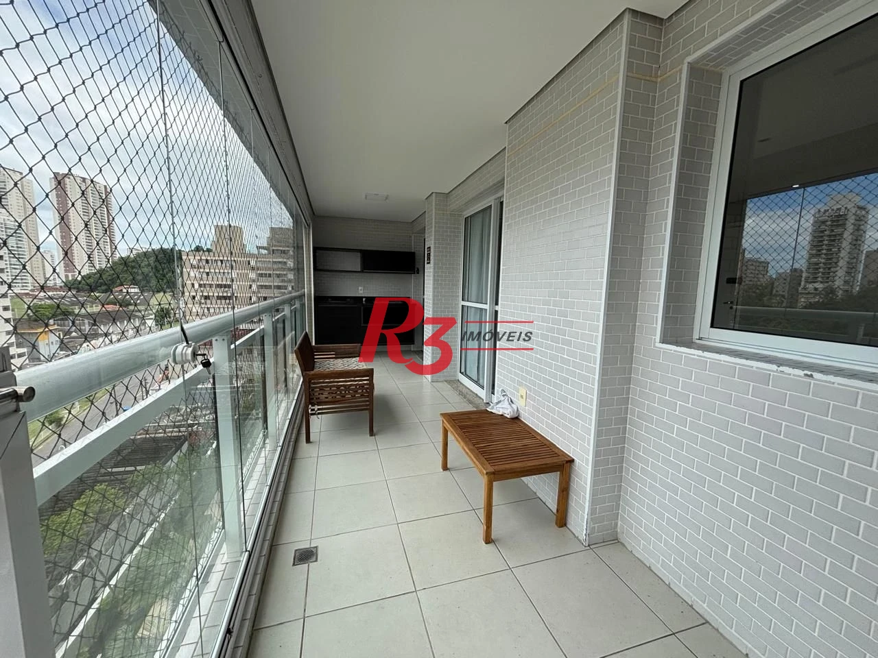 Apartamento com 3 dormitórios à venda, 98 m² por R$ 1.150.000,00 - Marapé - Santos/SP