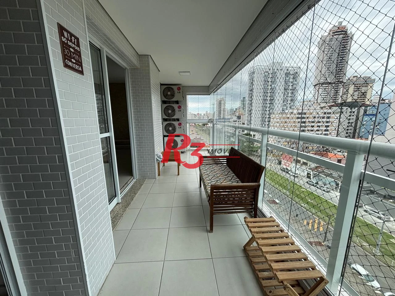 Apartamento com 3 dormitórios à venda, 98 m² por R$ 1.150.000,00 - Marapé - Santos/SP