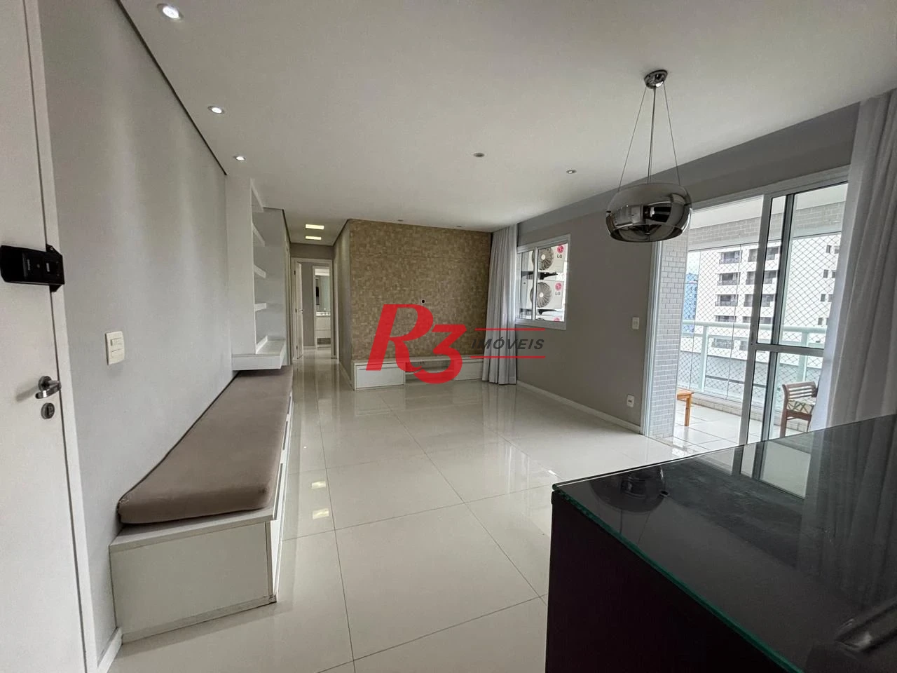 Apartamento com 3 dormitórios à venda, 98 m² por R$ 1.150.000,00 - Marapé - Santos/SP