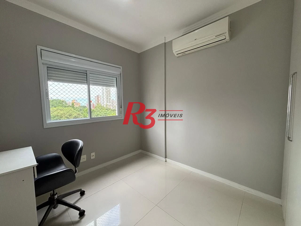 Apartamento com 3 dormitórios à venda, 98 m² por R$ 1.150.000,00 - Marapé - Santos/SP