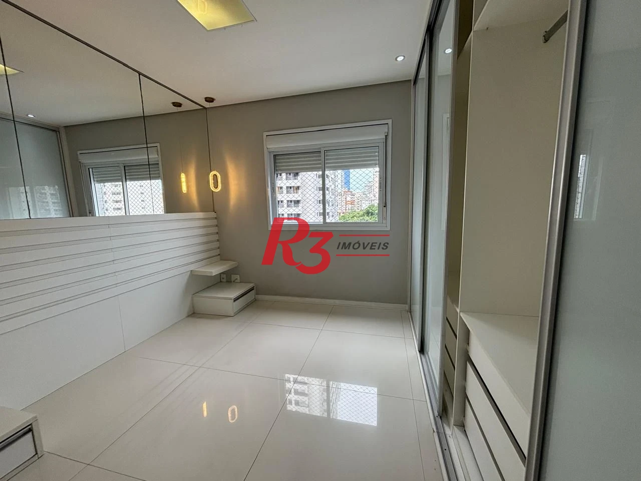 Apartamento com 3 dormitórios à venda, 98 m² por R$ 1.150.000,00 - Marapé - Santos/SP