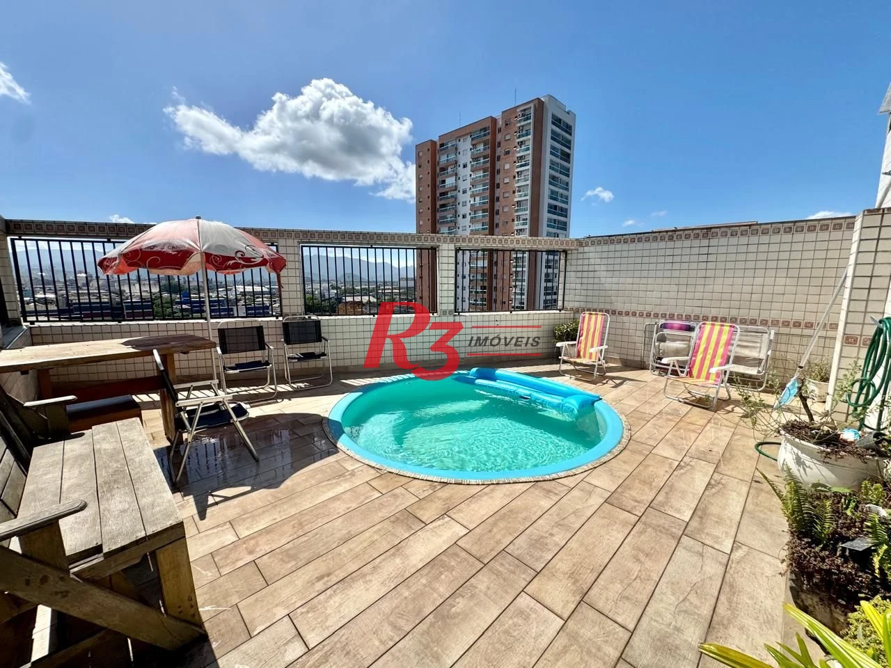 Cobertura com 3 dormitórios à venda, 187 m² por R$ 1.400.000,00 - Macuco - Santos/SP