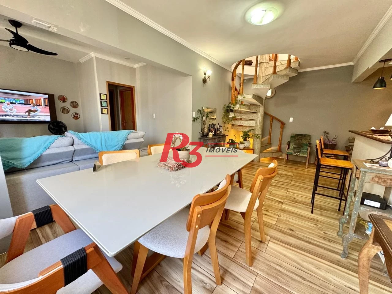 Cobertura com 3 dormitórios à venda, 187 m² por R$ 1.400.000,00 - Macuco - Santos/SP