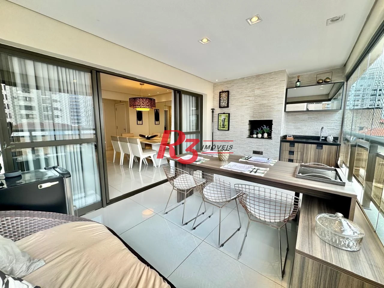Apartamento com 2 dormitórios à venda, 111 m² por R$ 1.580.000,00 - Ponta da Praia - Santos/SP