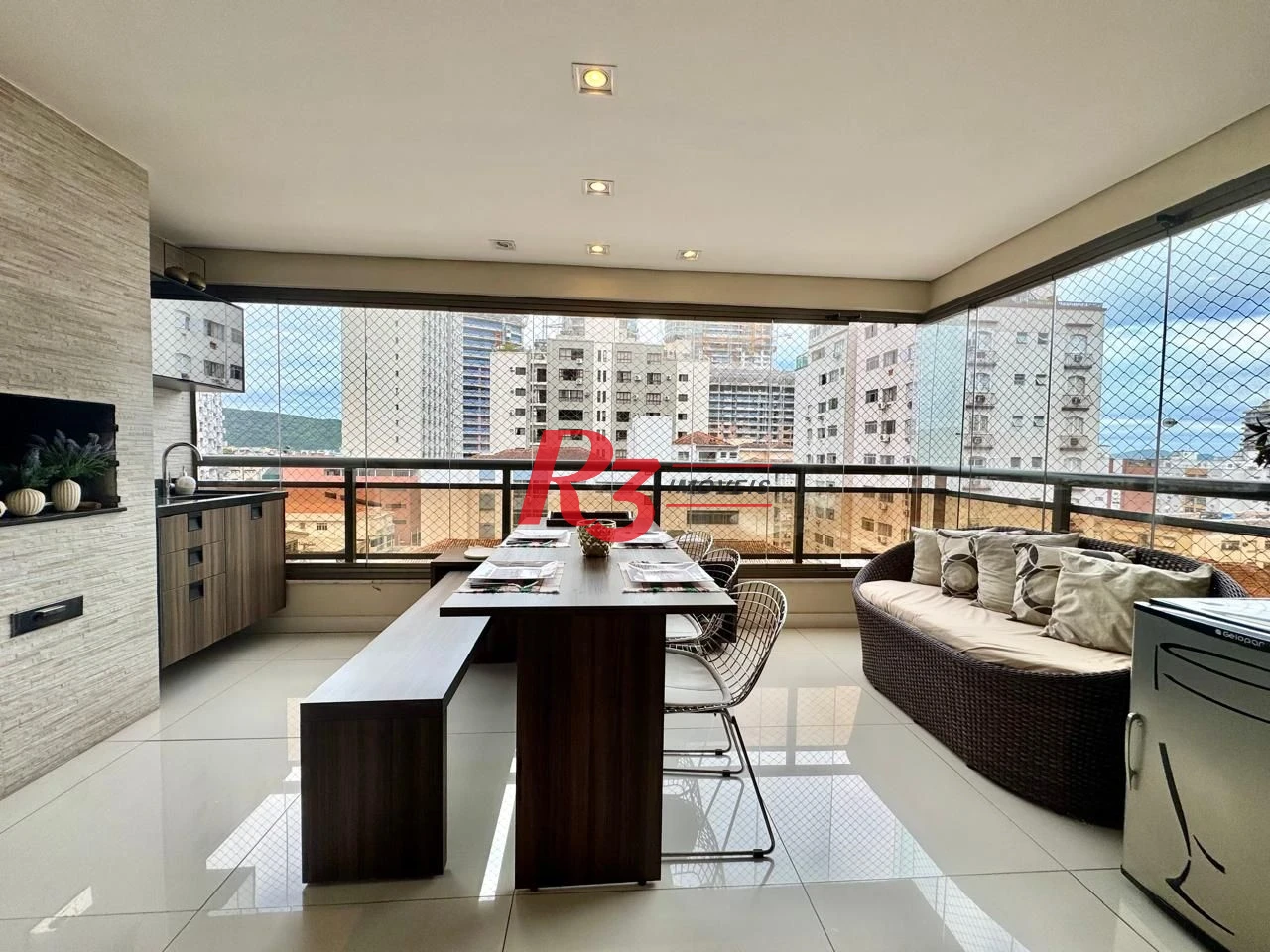 Apartamento com 2 dormitórios à venda, 111 m² por R$ 1.580.000,00 - Ponta da Praia - Santos/SP