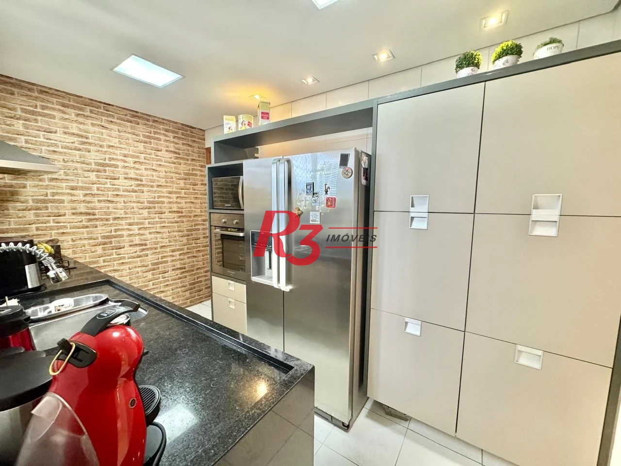 Apartamento com 2 dormitórios à venda, 111 m² por R$ 1.580.000,00 - Ponta da Praia - Santos/SP