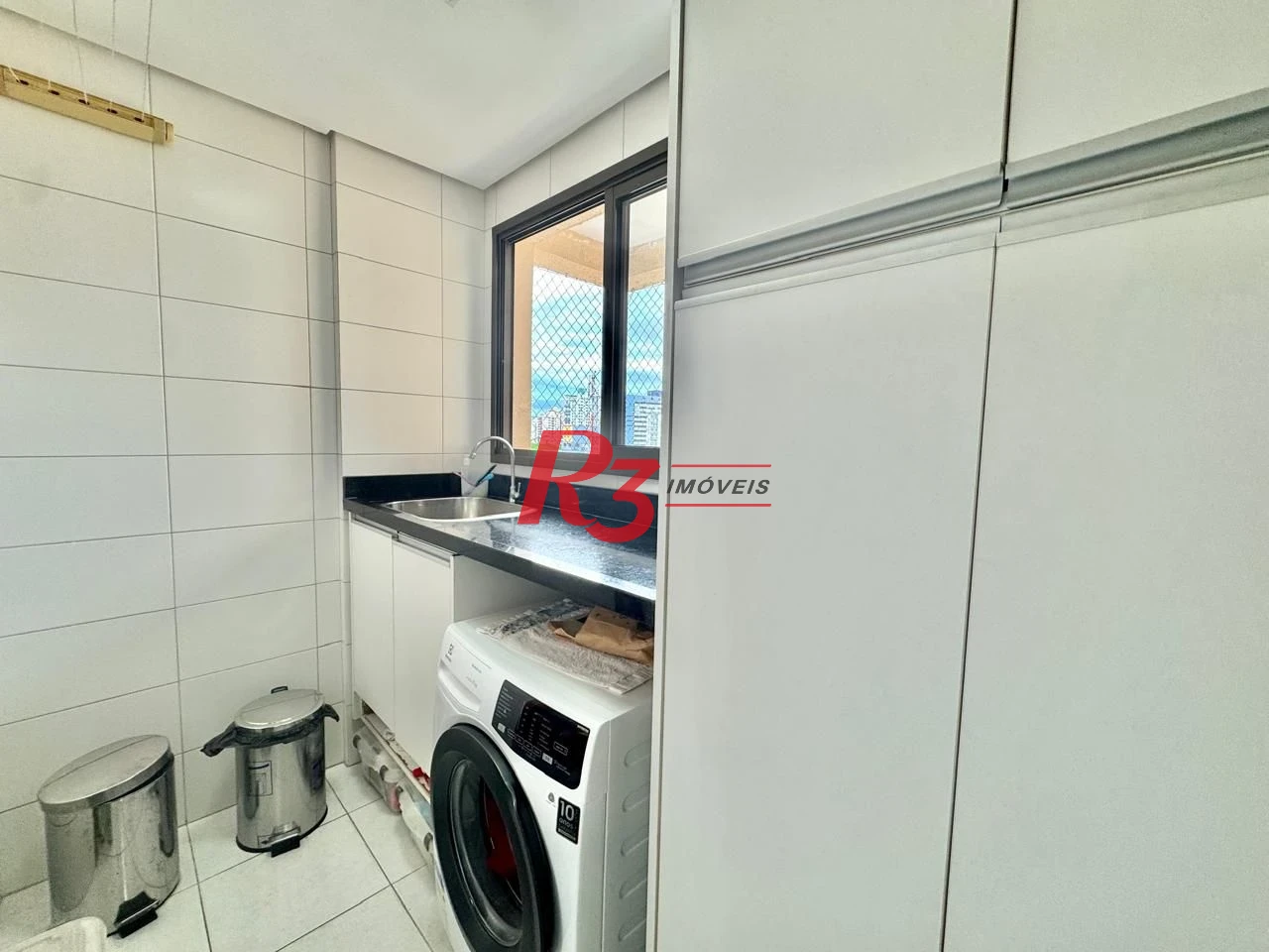 Apartamento com 2 dormitórios à venda, 111 m² por R$ 1.580.000,00 - Ponta da Praia - Santos/SP