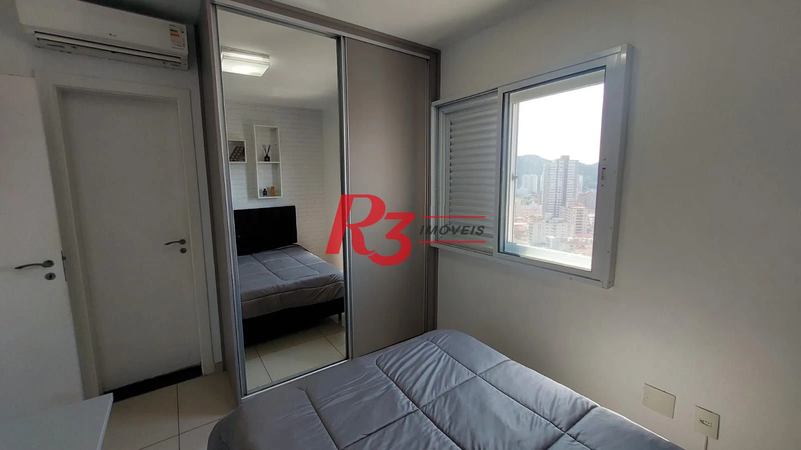 Apartamento com 4 dormitórios, 159 m² - venda por R$ 2.278.000,00 ou aluguel por R$ 15.904,00/ano - Gonzaga - Santos/SP