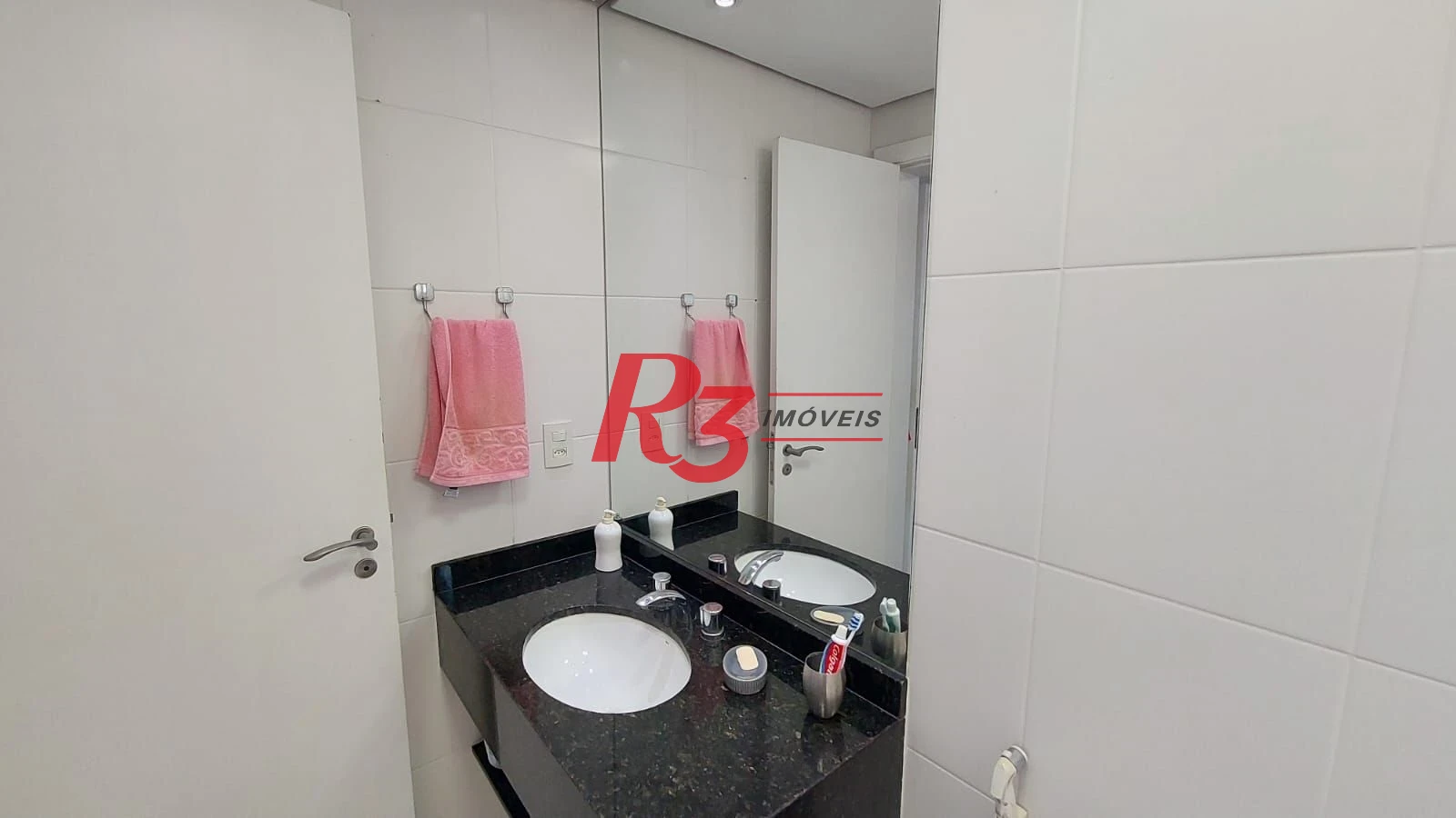 Apartamento com 4 dormitórios, 159 m² - venda por R$ 2.278.000,00 ou aluguel por R$ 15.904,00/ano - Gonzaga - Santos/SP