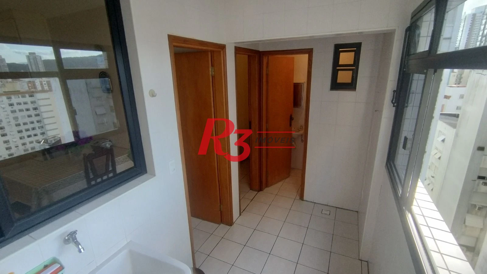 Apartamento com 3 dormitórios à venda, 120 m² por R$ 1.175.000,00 - Pompéia - Santos/SP