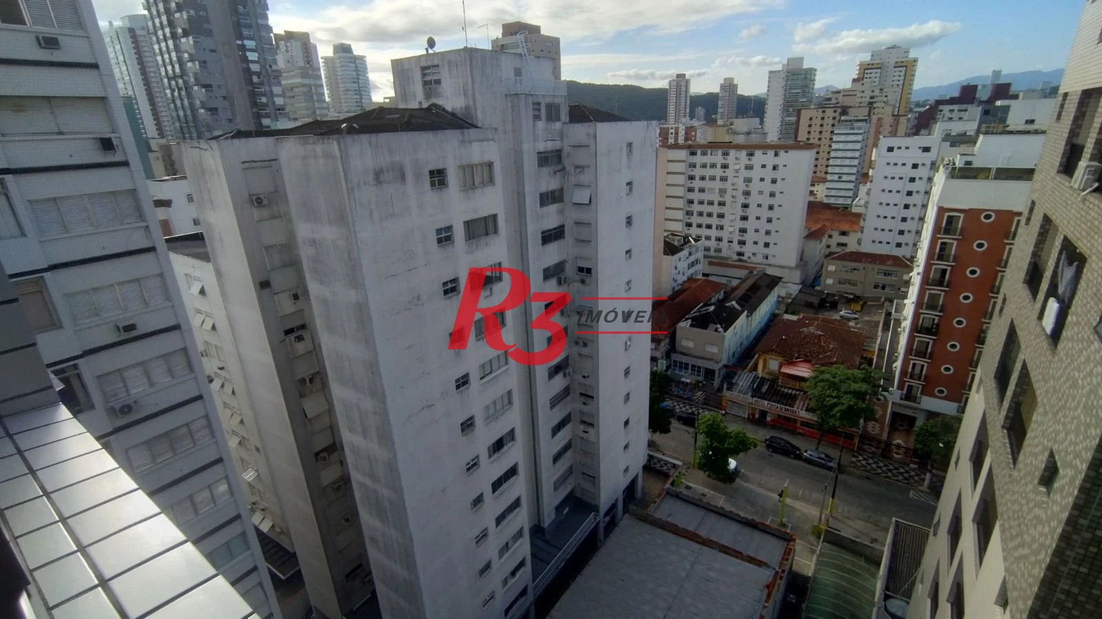 Apartamento com 3 dormitórios à venda, 120 m² por R$ 1.175.000,00 - Pompéia - Santos/SP