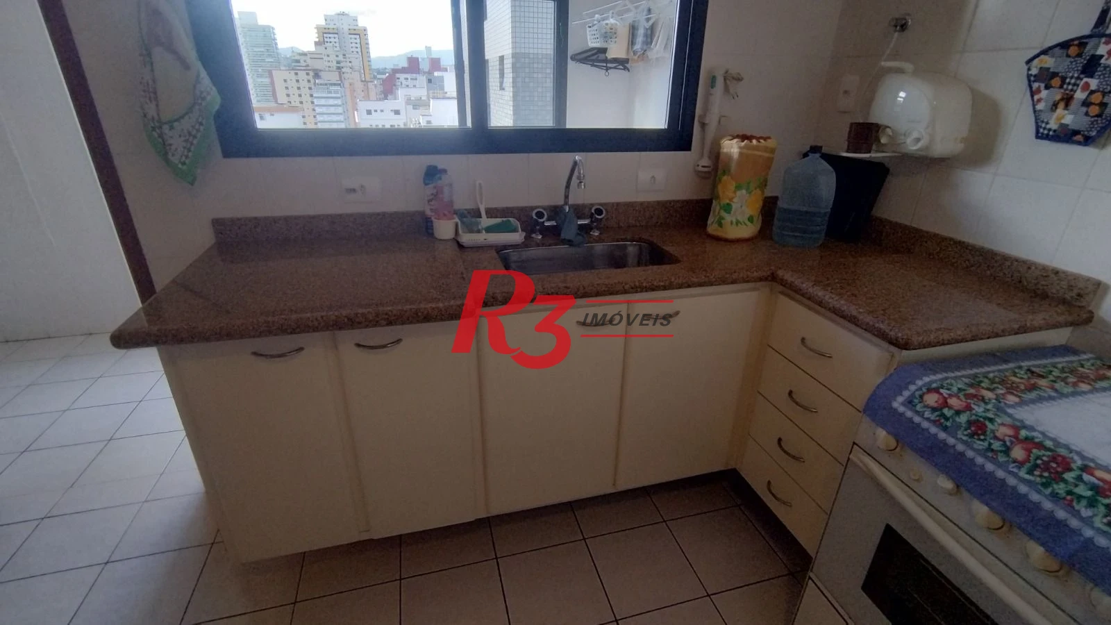 Apartamento com 3 dormitórios à venda, 120 m² por R$ 1.175.000,00 - Pompéia - Santos/SP