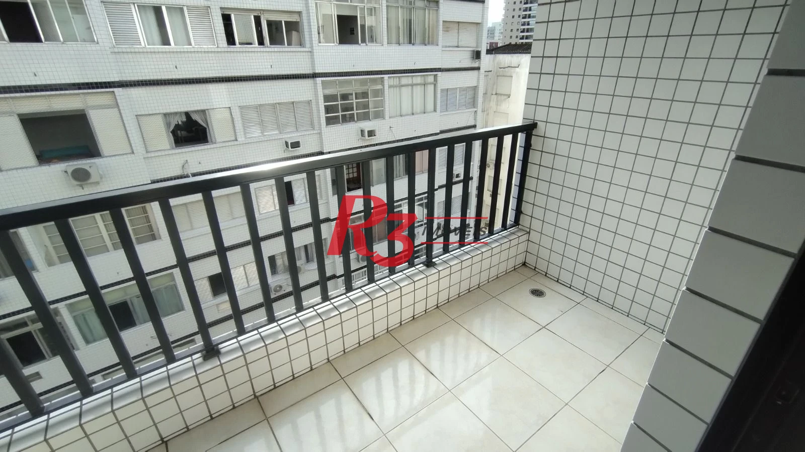 Apartamento com 3 dormitórios à venda, 120 m² por R$ 1.175.000,00 - Pompéia - Santos/SP