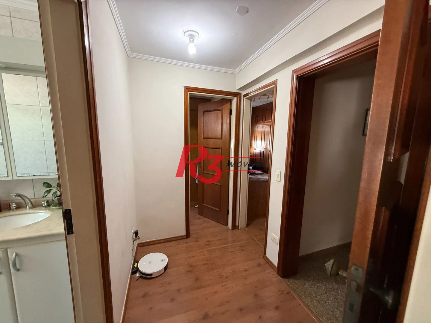 Apartamento com 3 dormitórios à venda, 130 m² por R$ 820.000,00 - Gonzaga - Santos/SP