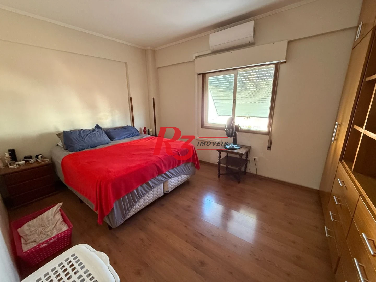 Apartamento com 3 dormitórios à venda, 130 m² por R$ 820.000,00 - Gonzaga - Santos/SP