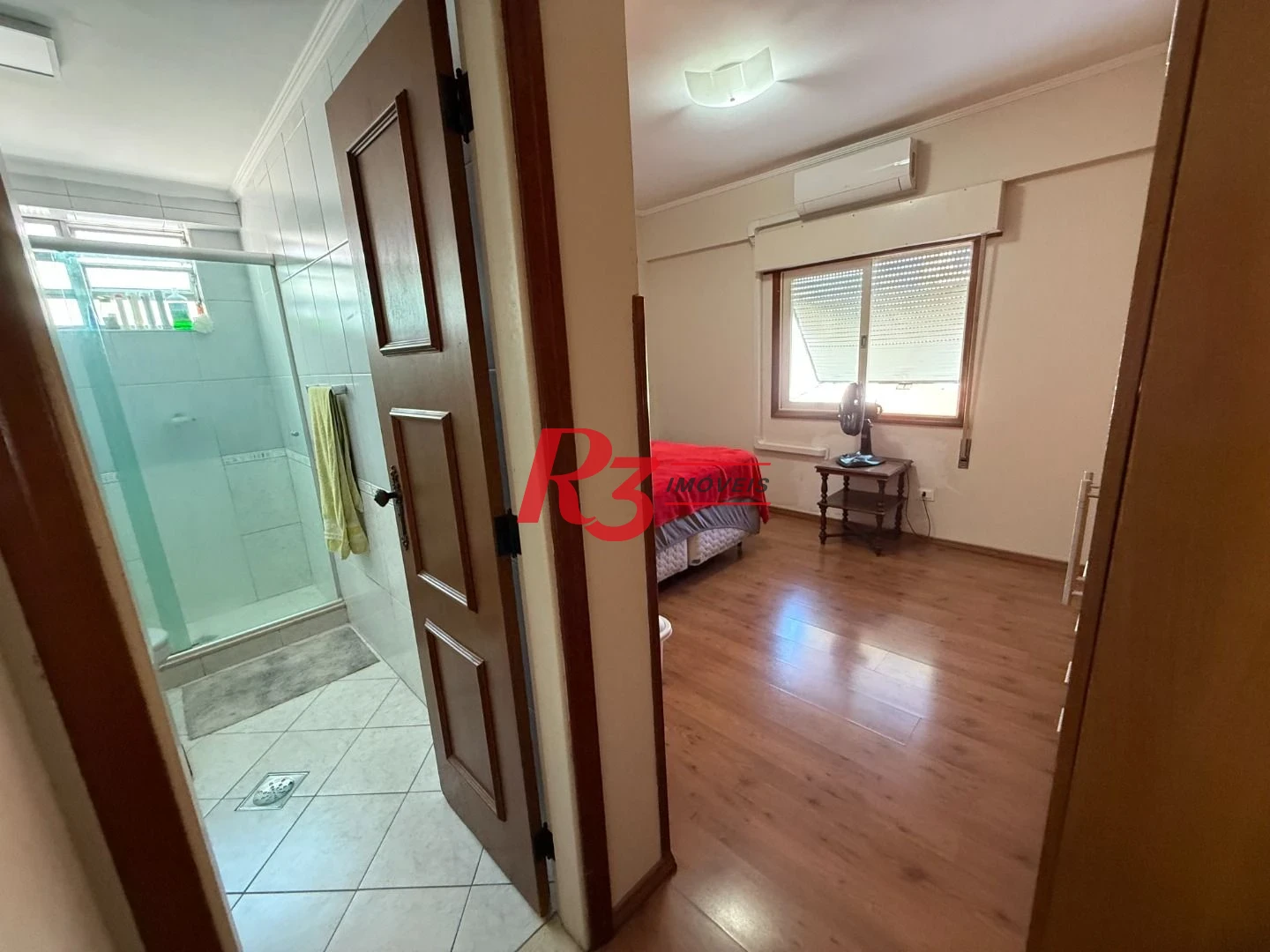 Apartamento com 3 dormitórios à venda, 130 m² por R$ 820.000,00 - Gonzaga - Santos/SP
