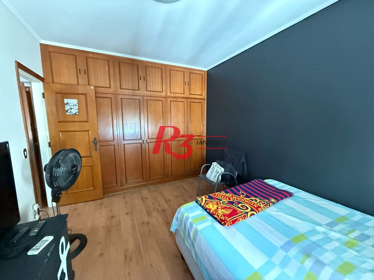 Apartamento com 3 dormitórios à venda, 130 m² por R$ 820.000,00 - Gonzaga - Santos/SP