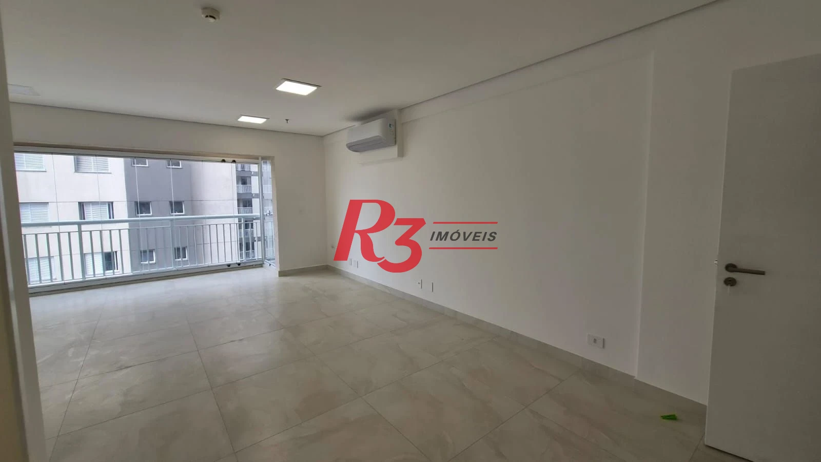 Sala para alugar, 42 m² por R$ 3.000,00/mês - Vila Matias - Santos/SP