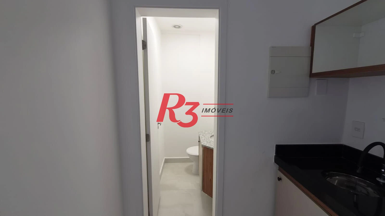 Sala para alugar, 42 m² por R$ 3.000,00/mês - Vila Matias - Santos/SP