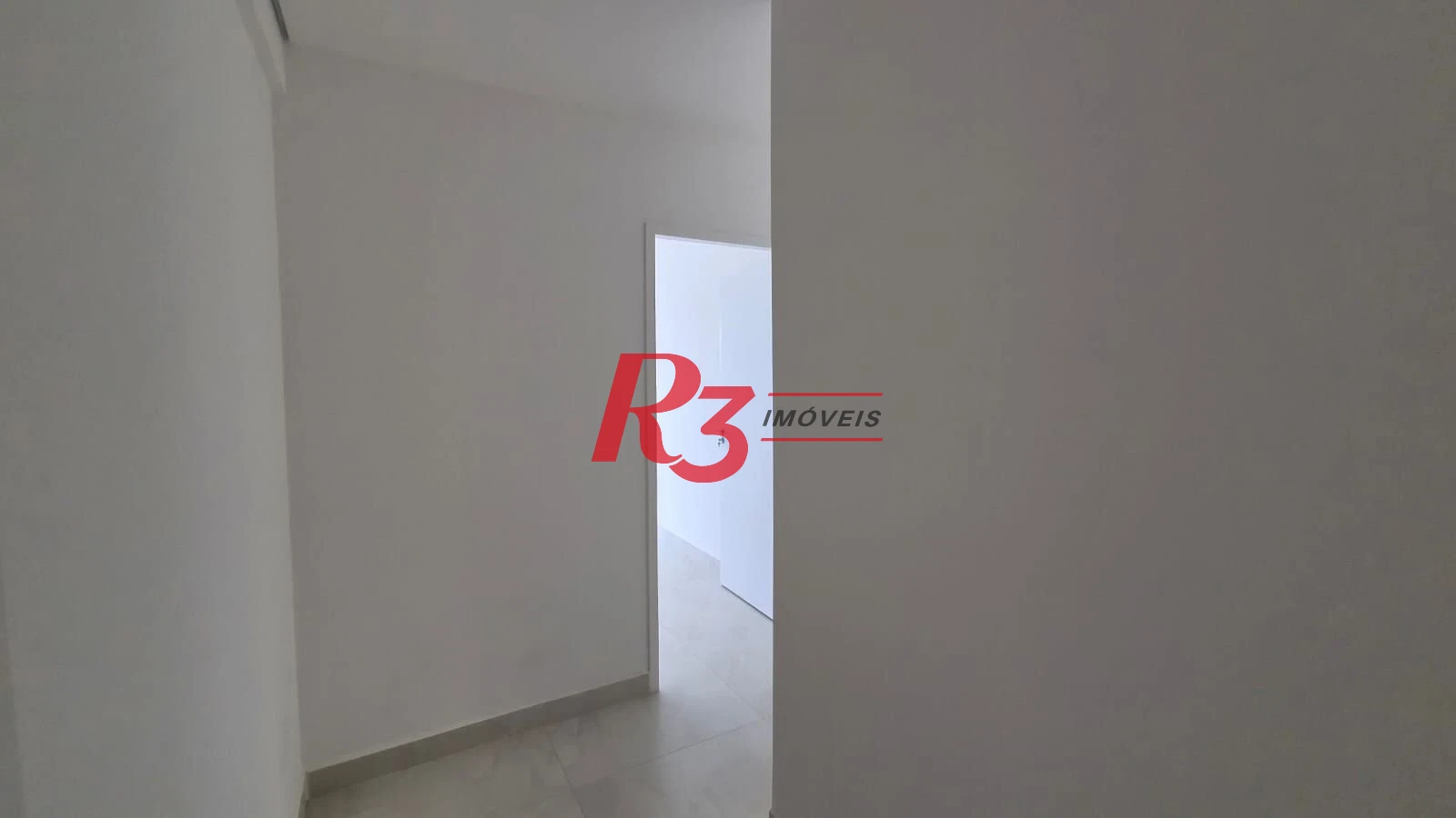 Sala para alugar, 42 m² por R$ 3.000,00/mês - Vila Matias - Santos/SP