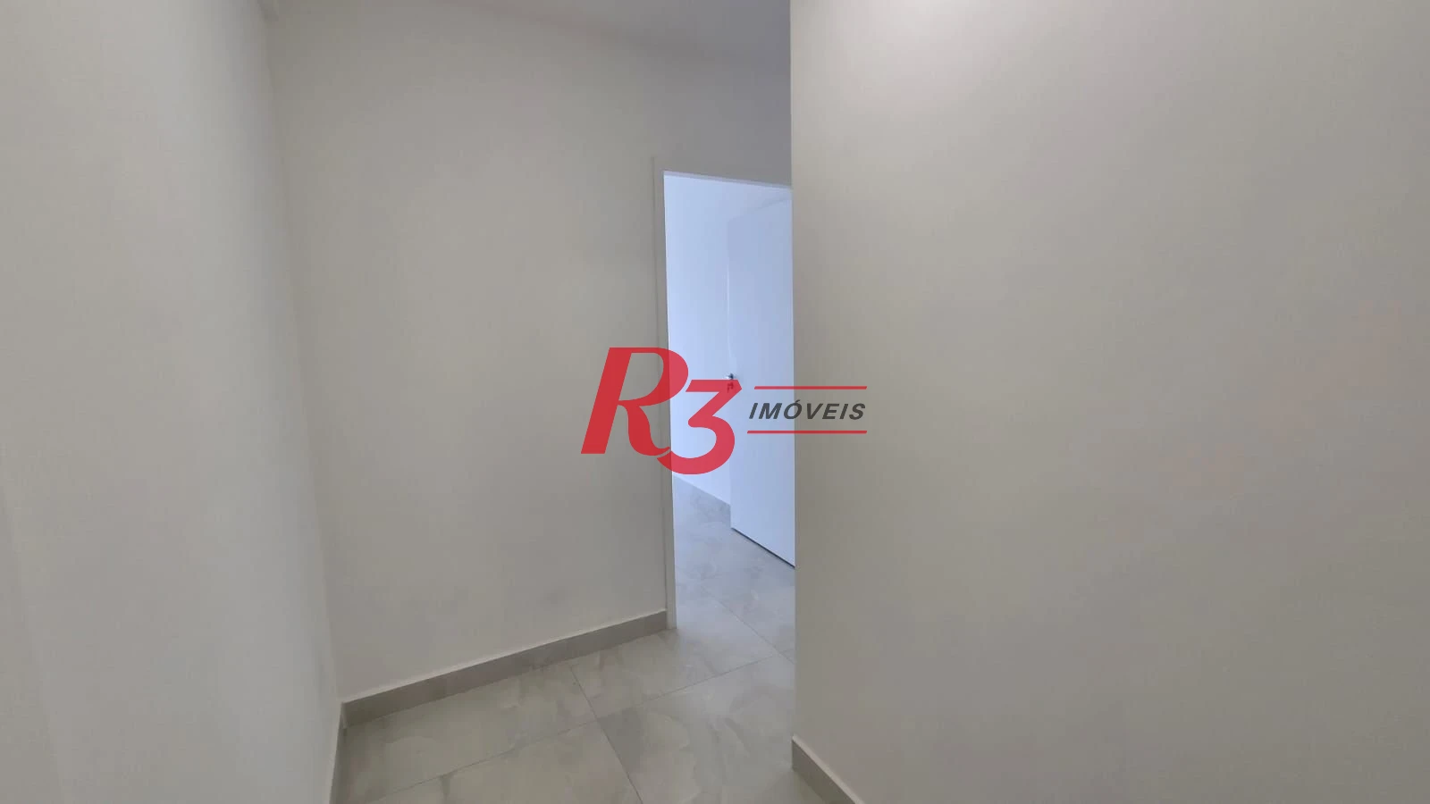 Sala para alugar, 42 m² por R$ 3.000,00/mês - Vila Matias - Santos/SP