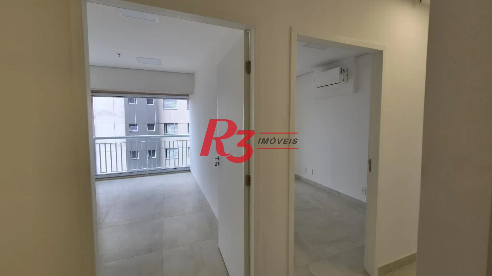 Sala para alugar, 42 m² por R$ 3.000,00/mês - Vila Matias - Santos/SP