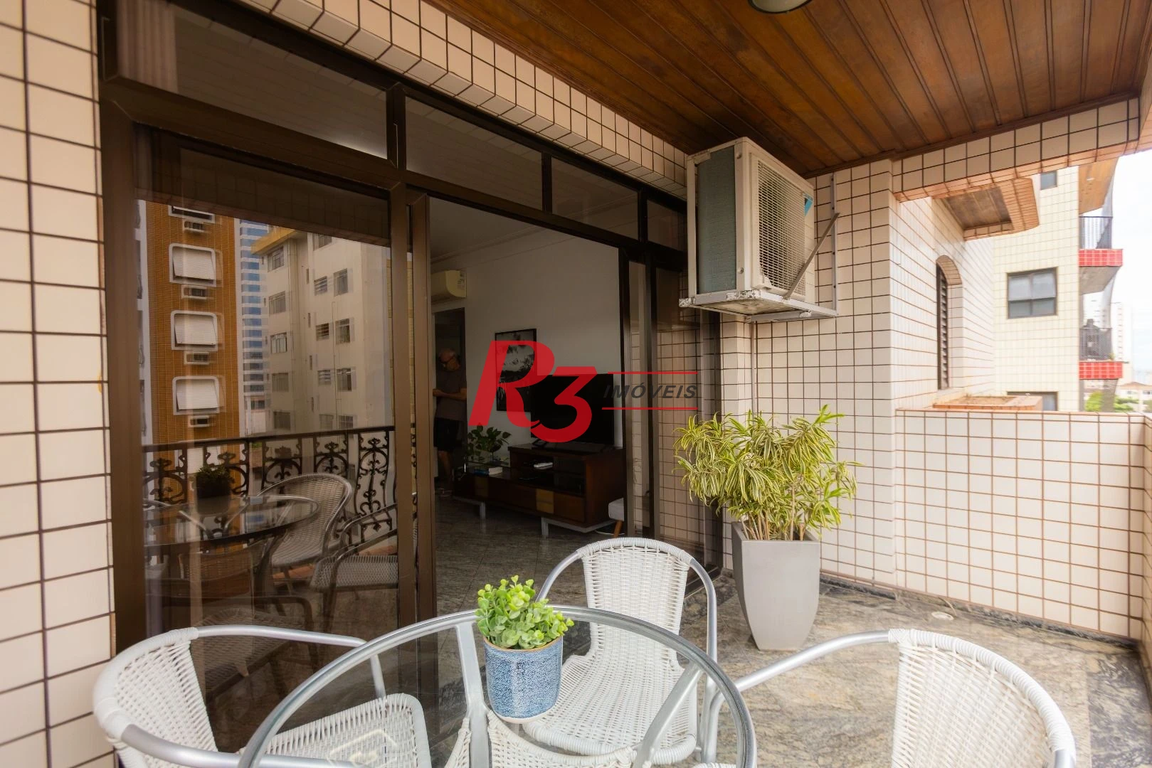 Apartamento com 3 dormitórios à venda, 137 m² por R$ 1.200.000,00 - Aparecida - Santos/SP