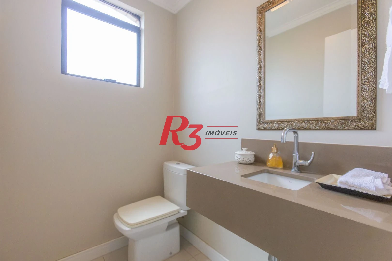 Apartamento com 3 dormitórios à venda, 137 m² por R$ 1.200.000,00 - Aparecida - Santos/SP