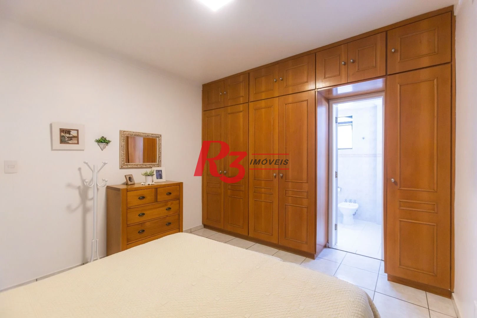 Apartamento com 3 dormitórios à venda, 137 m² por R$ 1.200.000,00 - Aparecida - Santos/SP