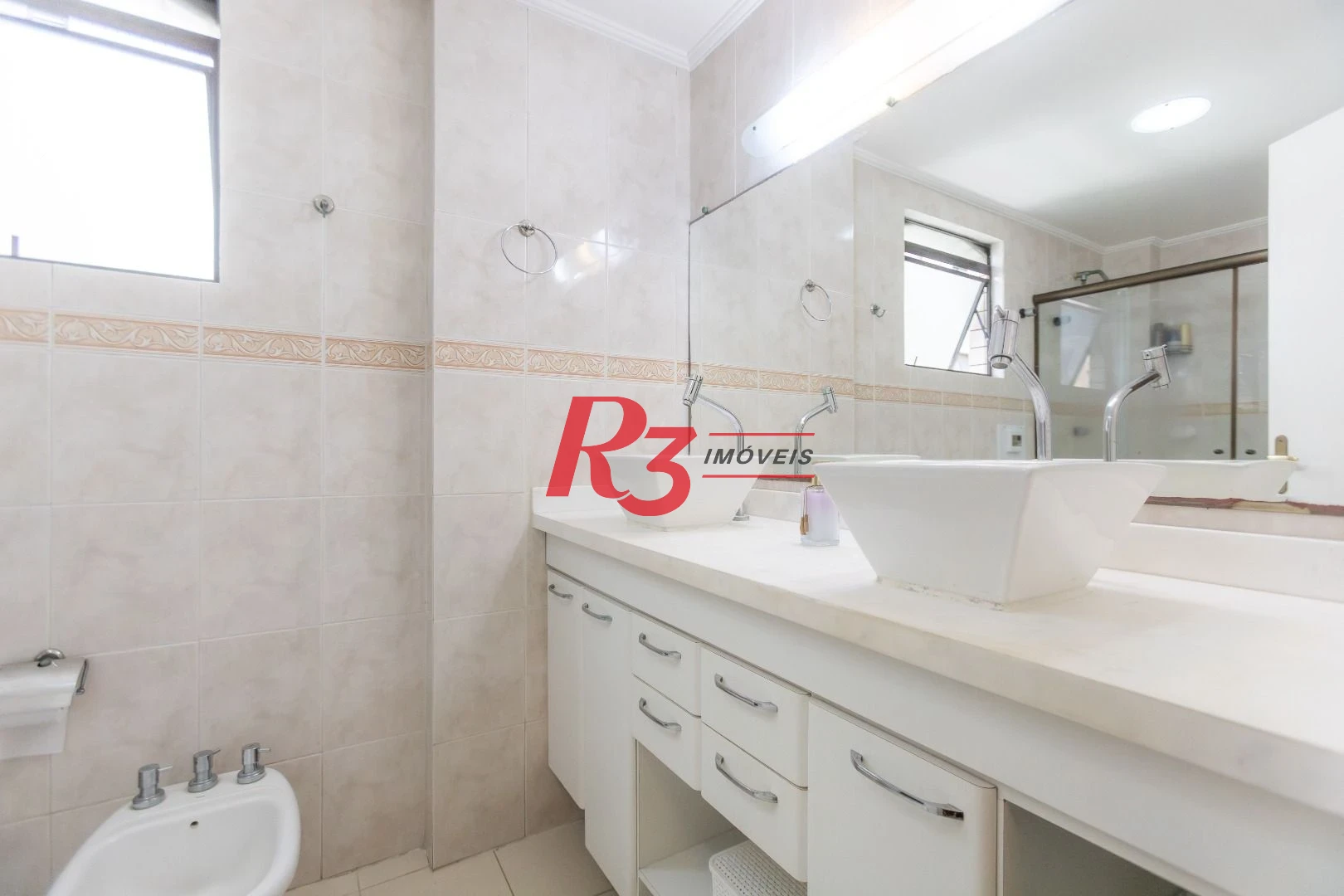Apartamento com 3 dormitórios à venda, 137 m² por R$ 1.200.000,00 - Aparecida - Santos/SP