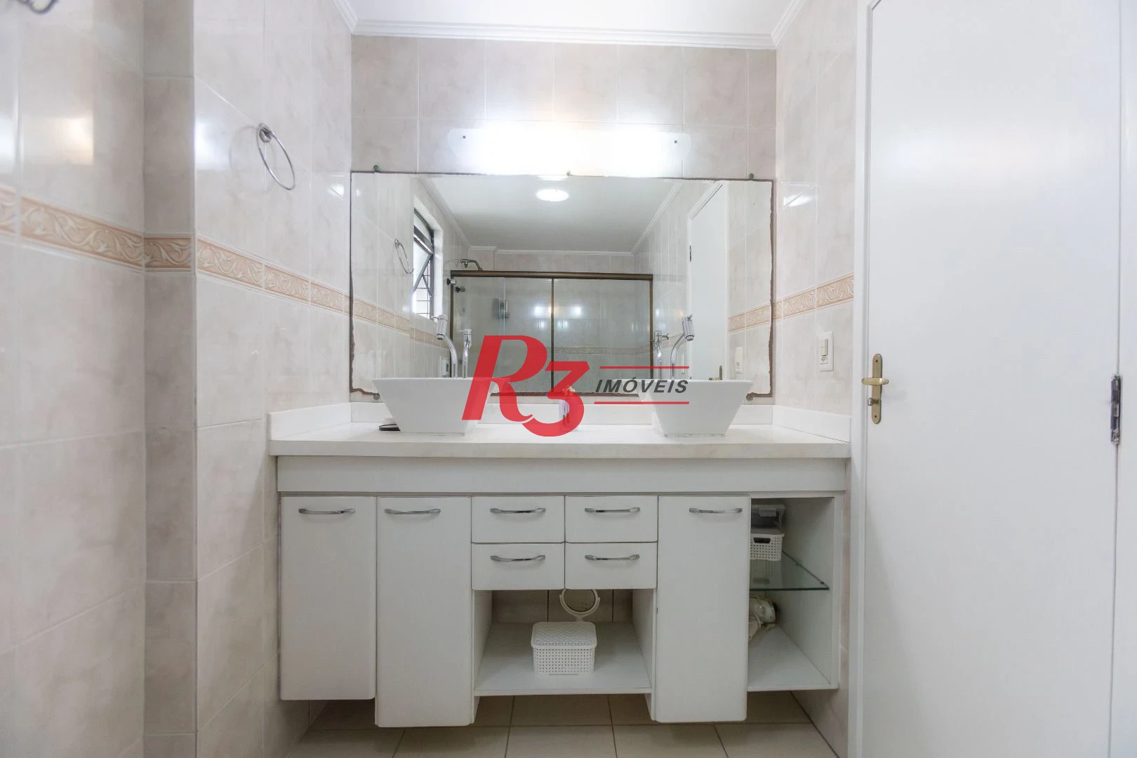 Apartamento com 3 dormitórios à venda, 137 m² por R$ 1.200.000,00 - Aparecida - Santos/SP