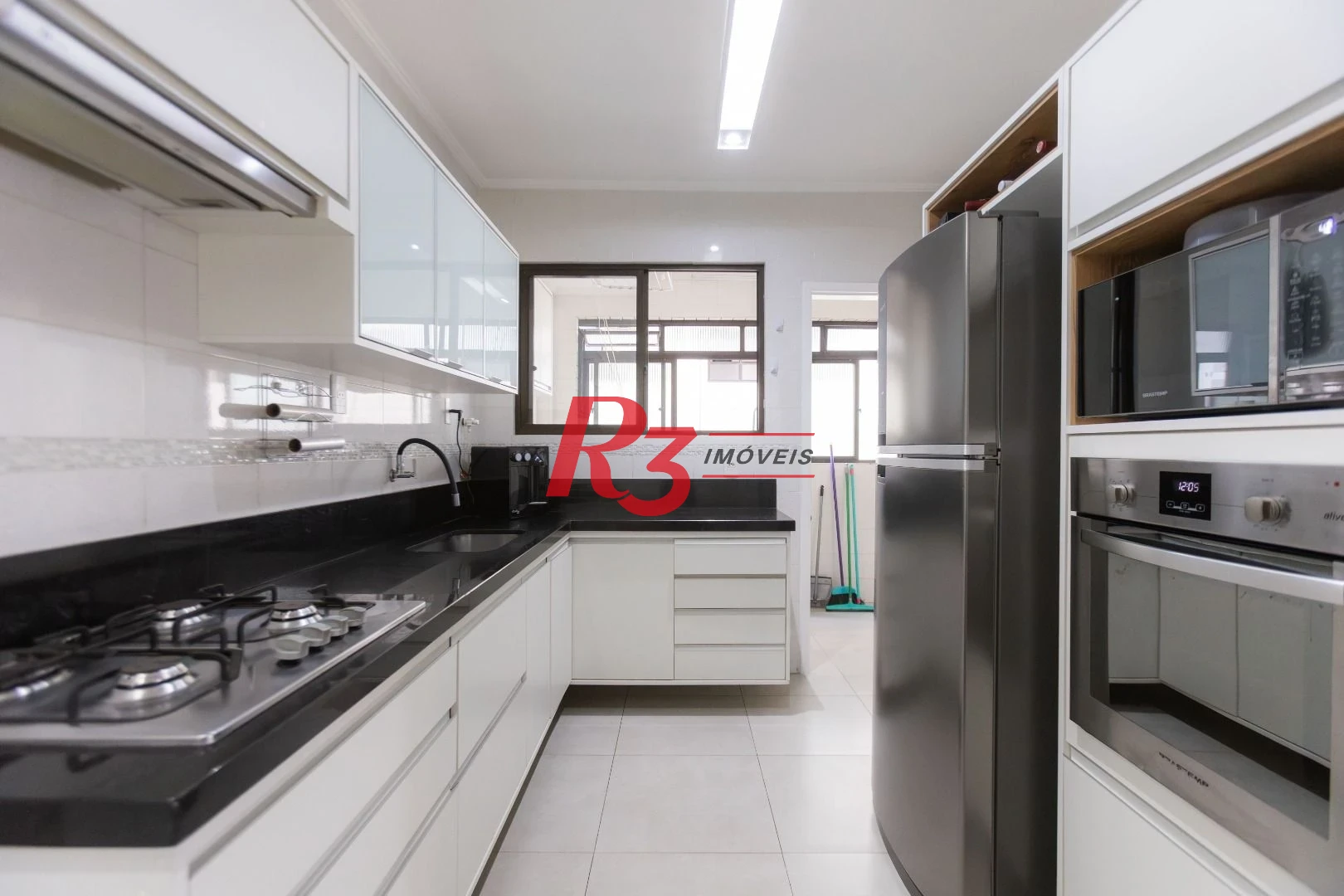 Apartamento com 3 dormitórios à venda, 137 m² por R$ 1.200.000,00 - Aparecida - Santos/SP