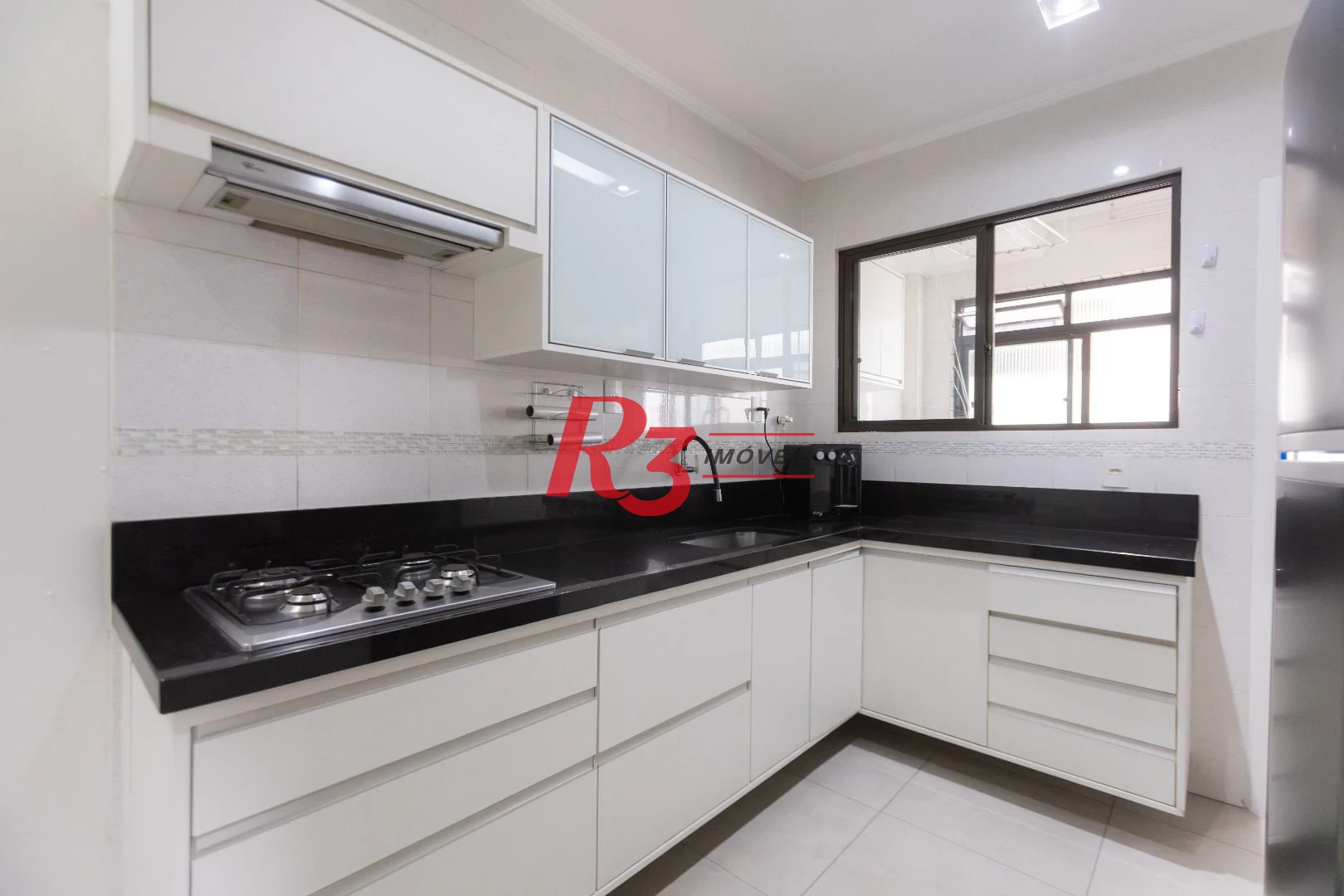 Apartamento com 3 dormitórios à venda, 137 m² por R$ 1.200.000,00 - Aparecida - Santos/SP