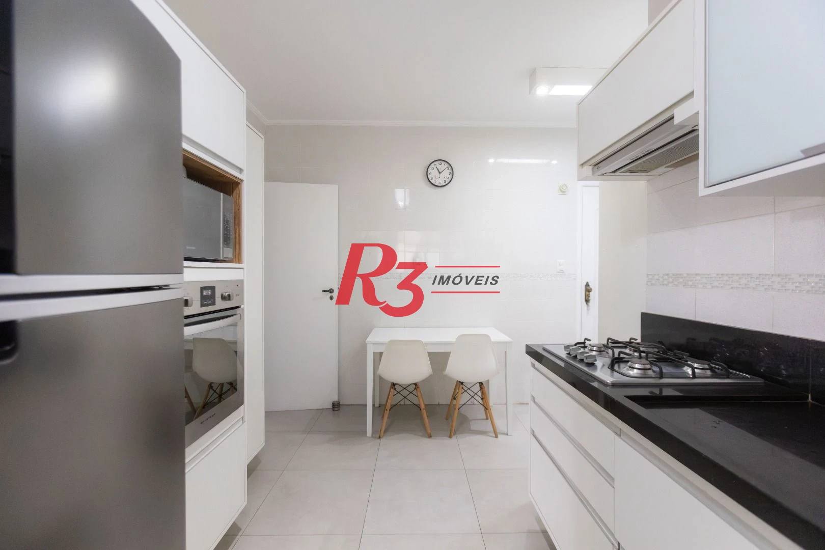 Apartamento com 3 dormitórios à venda, 137 m² por R$ 1.200.000,00 - Aparecida - Santos/SP