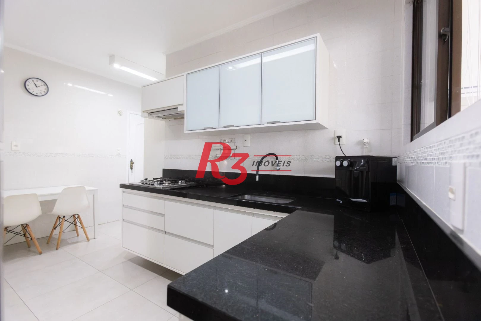 Apartamento com 3 dormitórios à venda, 137 m² por R$ 1.200.000,00 - Aparecida - Santos/SP