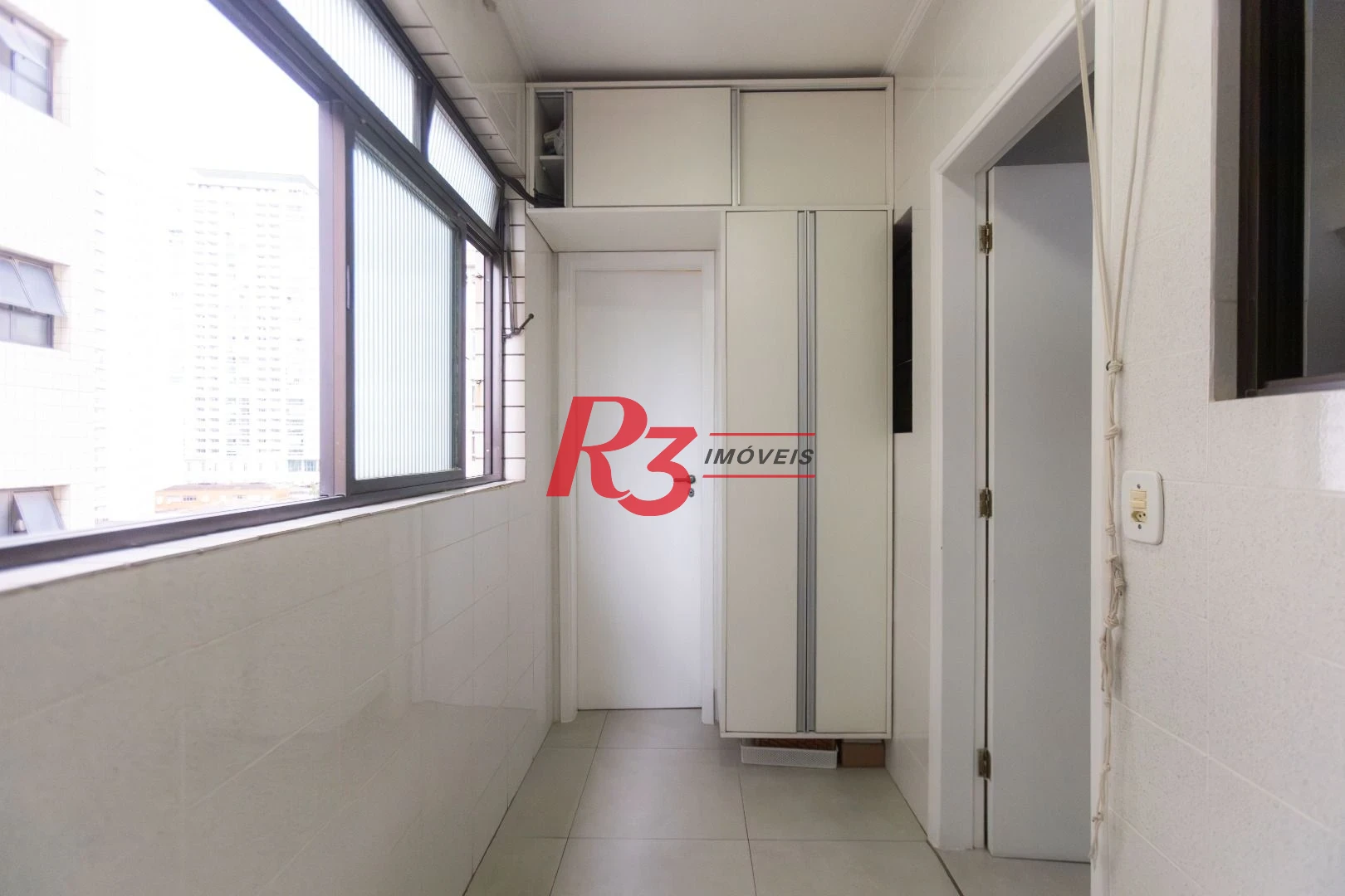 Apartamento com 3 dormitórios à venda, 137 m² por R$ 1.200.000,00 - Aparecida - Santos/SP