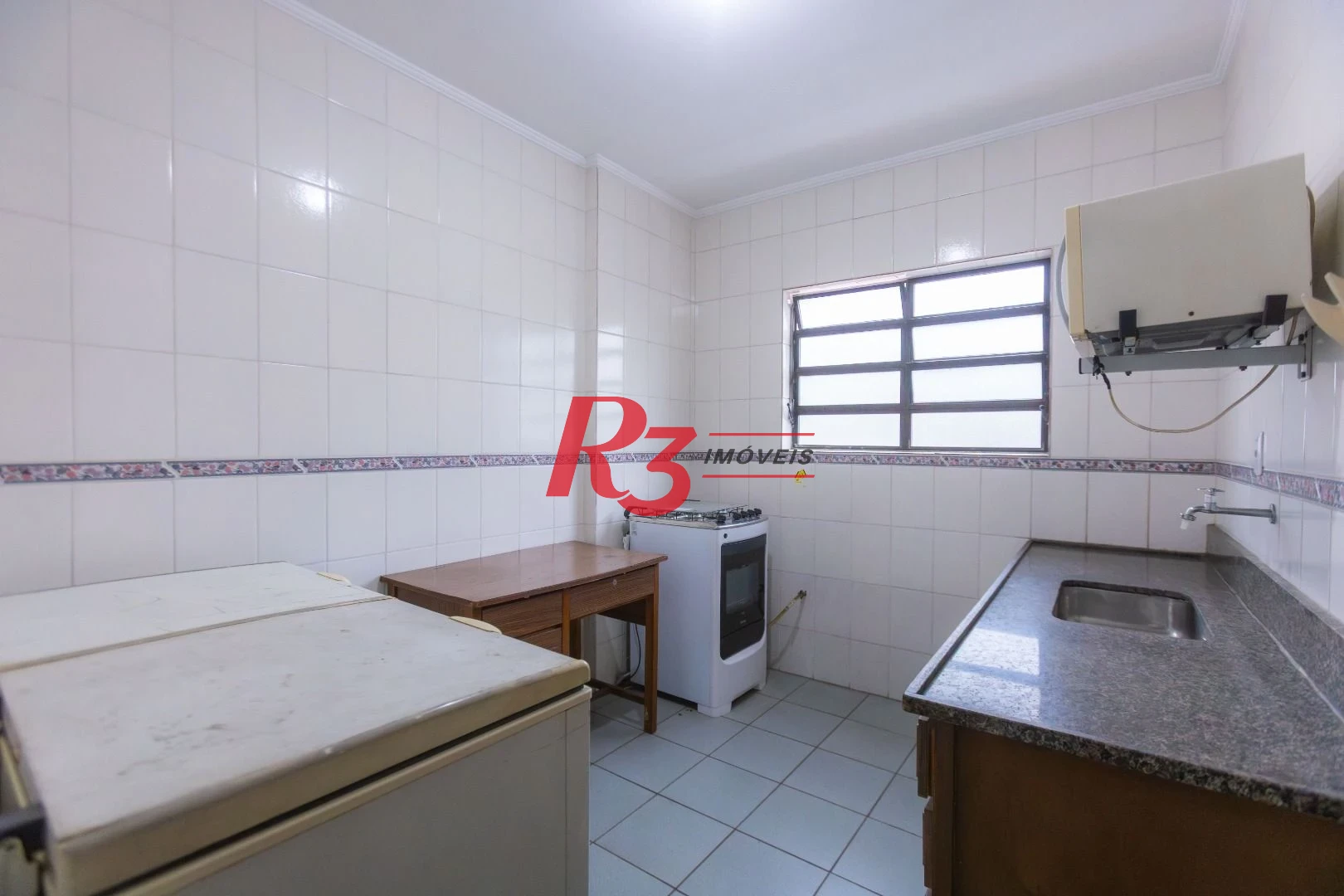 Apartamento com 3 dormitórios à venda, 137 m² por R$ 1.200.000,00 - Aparecida - Santos/SP