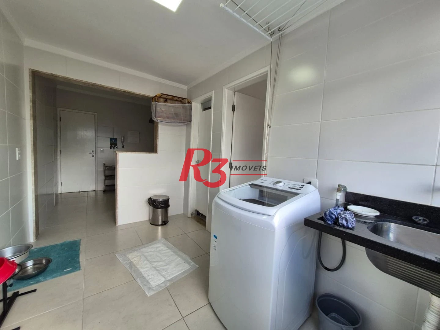Apartamento com 3 dormitórios à venda, 117 m² por R$ 790.000,00 - Campo Grande - Santos/SP