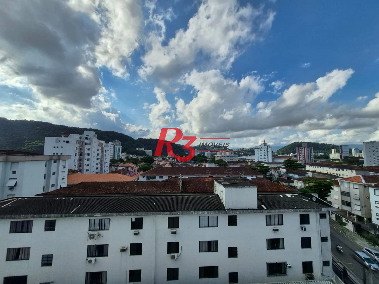 Apartamento com 3 dormitórios à venda, 117 m² por R$ 790.000,00 - Campo Grande - Santos/SP