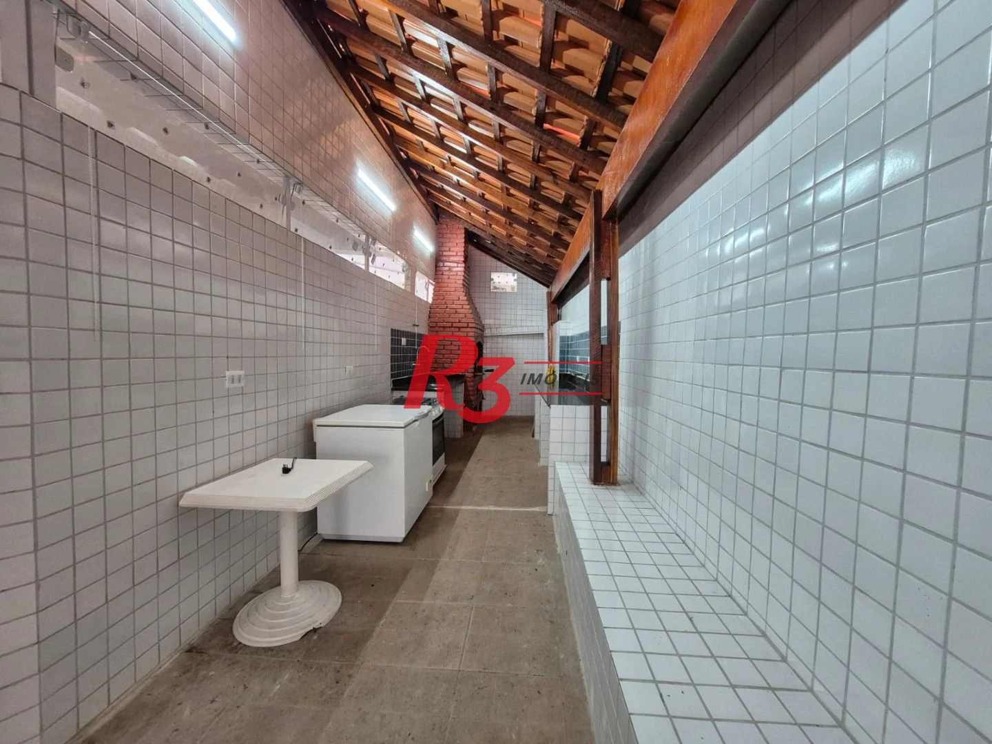 Apartamento com 3 dormitórios à venda, 117 m² por R$ 790.000,00 - Campo Grande - Santos/SP